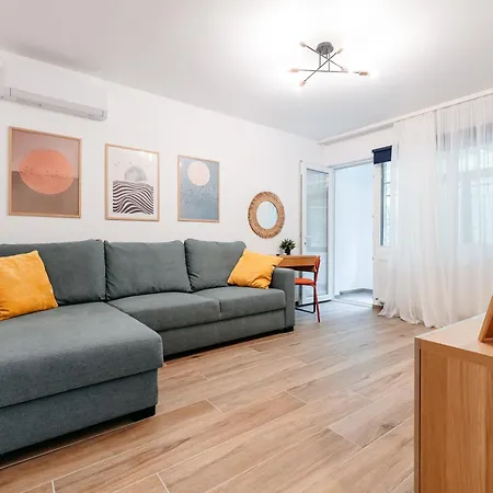 Apartment Family Corner