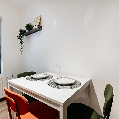 Apartment Family Corner *