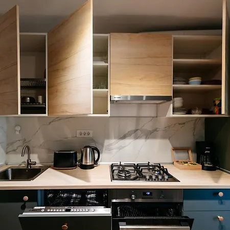 Family Corner Apartment