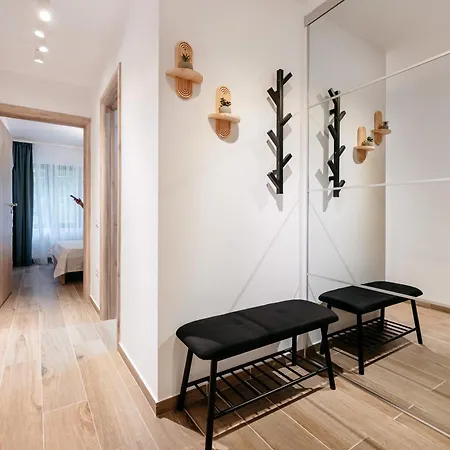 Apartment Family Corner