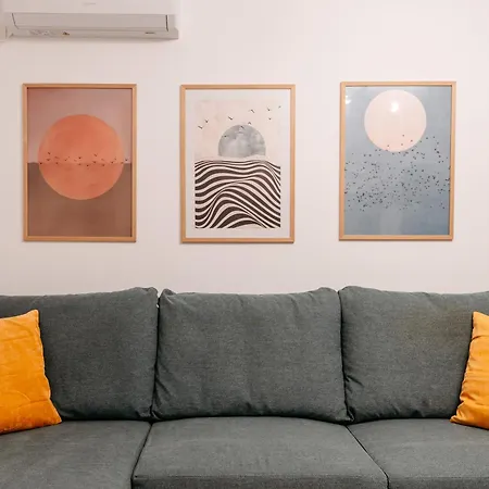 Family Corner Apartment